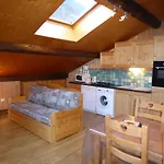 Cosy 2 Pièces Avec Balcon, Proche Centre Et Télécabine - Champagny-en-vanoise - Fr-1-464-145 Apartamento La Plagne